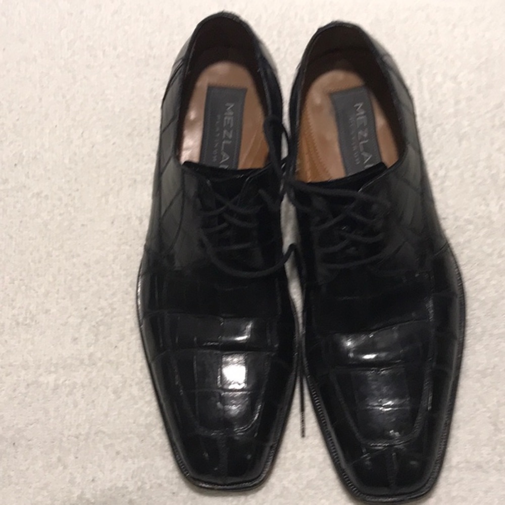 Mens dress shoes
